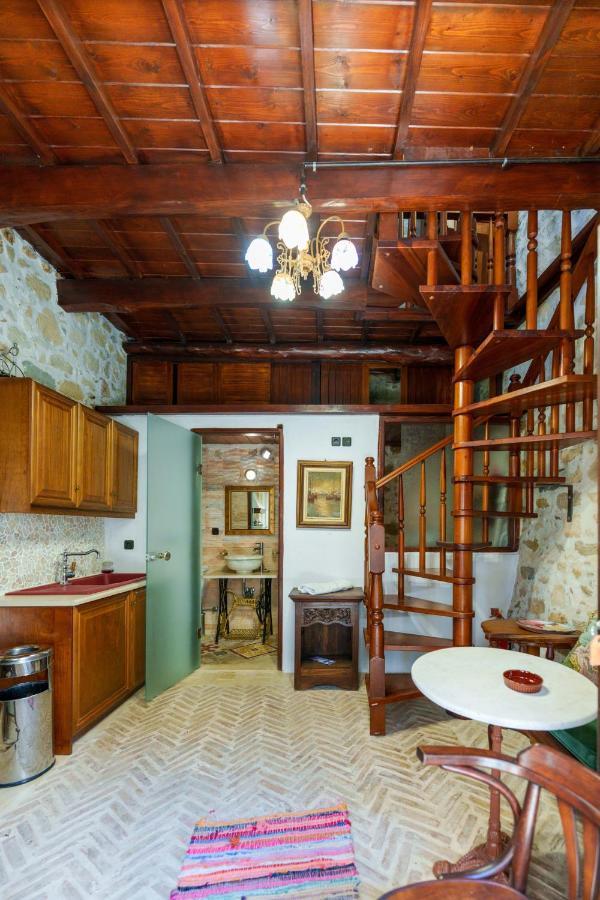 Traditional Cretan Houses,Agios Myronas ภายนอก รูปภาพ