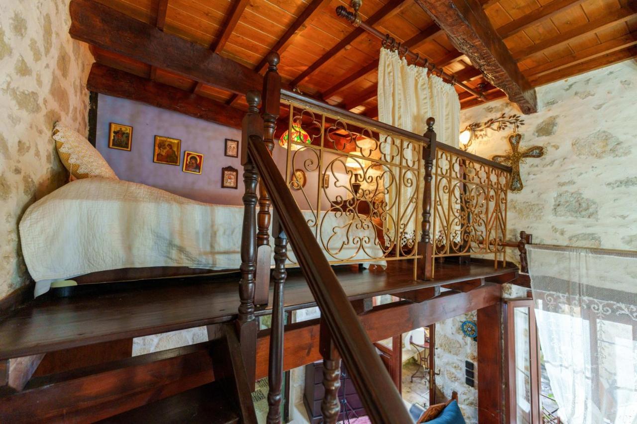 Traditional Cretan Houses,Agios Myronas ภายนอก รูปภาพ