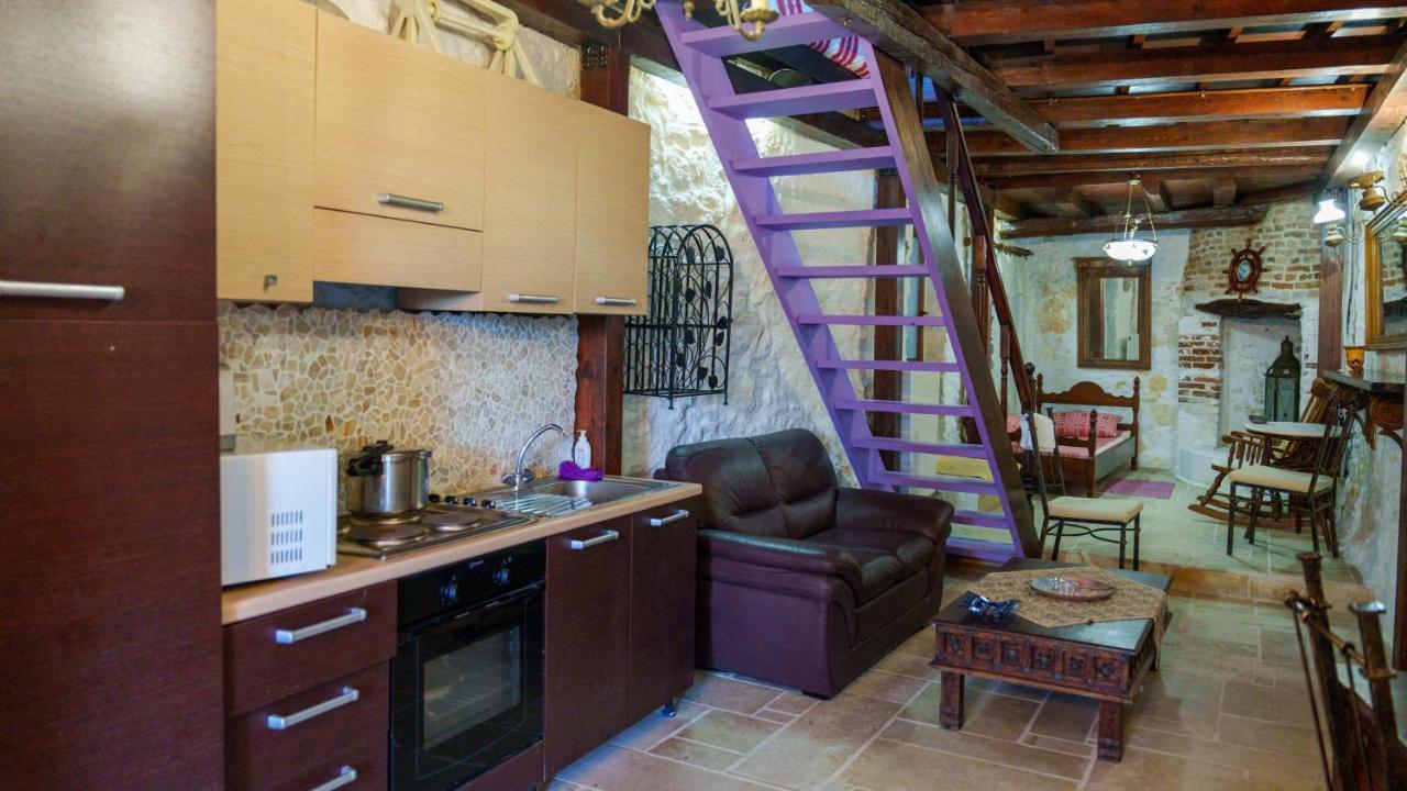 Traditional Cretan Houses,Agios Myronas ภายนอก รูปภาพ