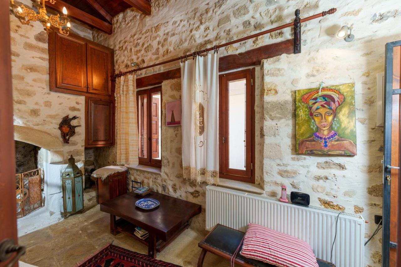 Traditional Cretan Houses,Agios Myronas ภายนอก รูปภาพ