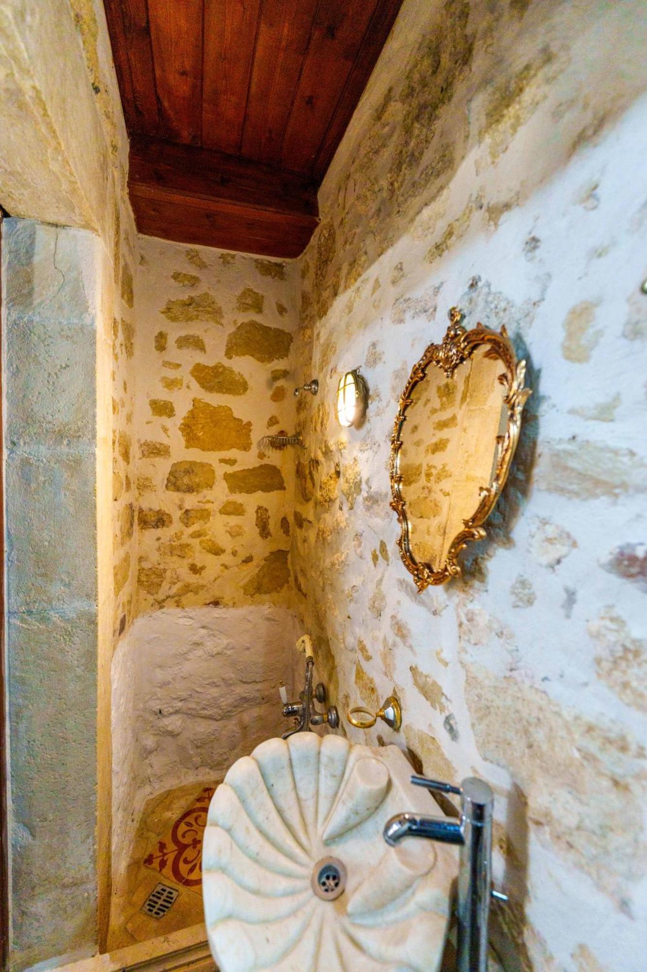 Traditional Cretan Houses,Agios Myronas ภายนอก รูปภาพ